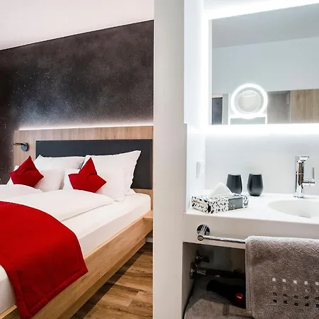 Krone Otel